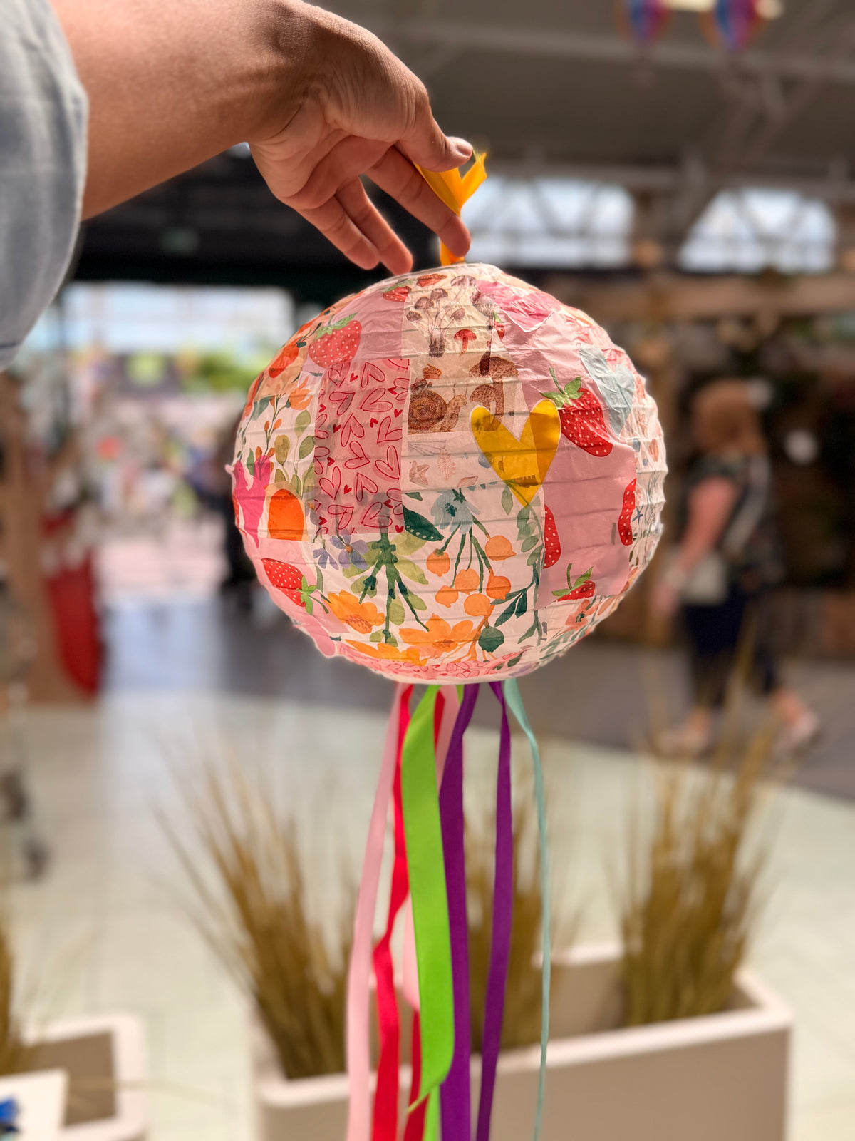 Paper Lantern Craft Kit | Children’s Craft Kit | Creative Gift for Kids | Family Activity | Keepsake Craft Kit
